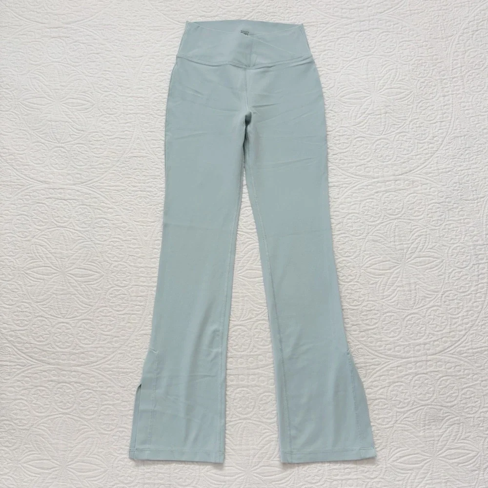Athleta Girl Transcend Crossover Bootcut Pant, Dawn Blue Sz L 12
